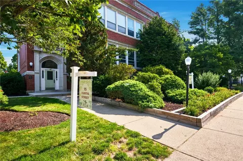 15 Curtis St #101, Cranston, RI 02920