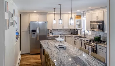 51 Orchard St, North Smithfield, RI 02896