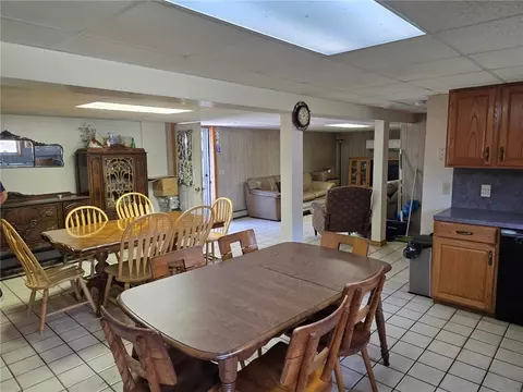 Dining - 5 Brook View Ct, Westerly, RI 02891 photo 2 of 2