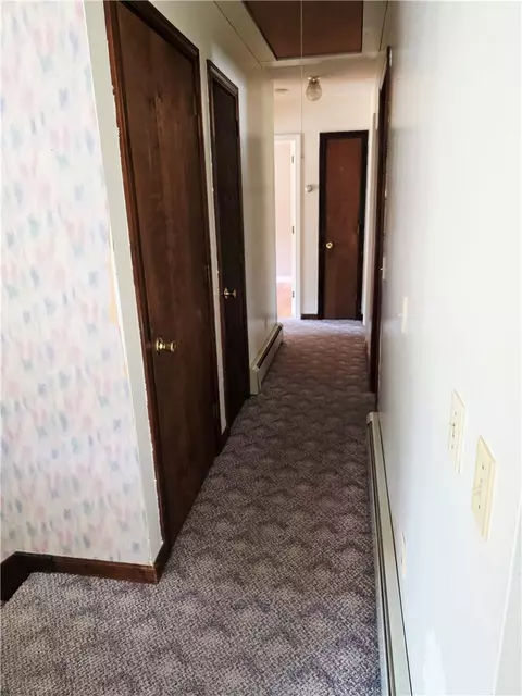 Entry Way - 5 Brook View Ct, Westerly, RI 02891 photo 1 of 4