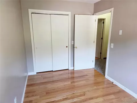 Bedroom - 5 Brook View Ct, Westerly, RI 02891 photo 2 of 6