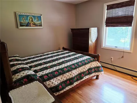 Bedroom - 5 Brook View Ct, Westerly, RI 02891 photo 5 of 6