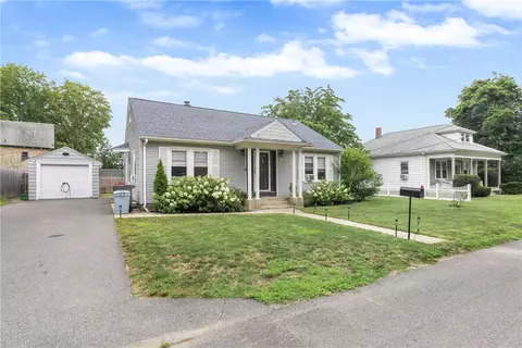 15 Mathewson St, Johnston, RI 02919