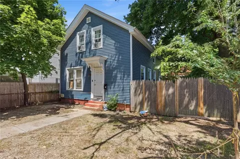 77 Laban St, Providence, RI 02909