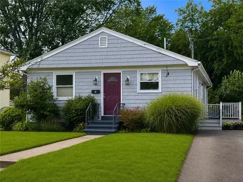 65 Marion Ave, Cranston, RI 02905