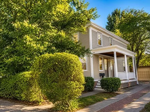217 Fourth St, Providence, RI 02906