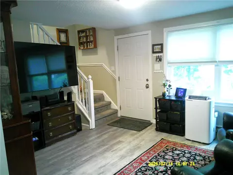 Entry Way - 200 Post Rd #233, Warwick, RI 02888 photo 1 of 1