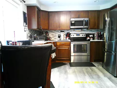 Kitchen - 200 Post Rd #233, Warwick, RI 02888 photo 3 of 3