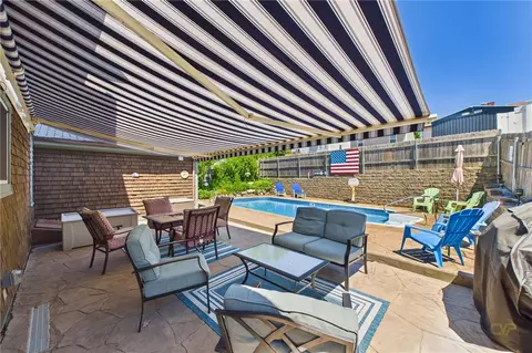 Exterior - 87 Stowe St, Fall River, MA 02720 photo 4 of 6