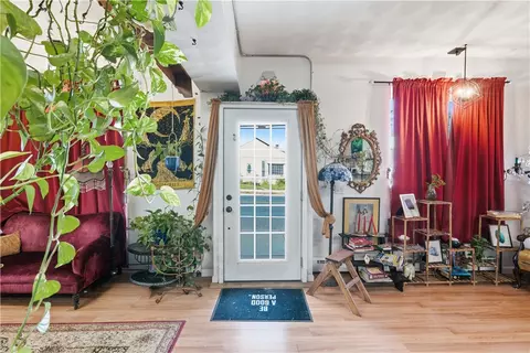 Entry Way - 620 Killingly St, Johnston, RI 02919 photo 1 of 3