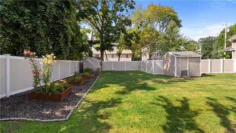 Exterior - 344 Point Ave, Warwick, RI 02889 photo 12 of 13