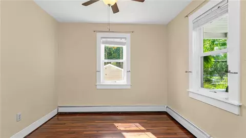 Bedroom - 344 Point Ave, Warwick, RI 02889 photo 1 of 7