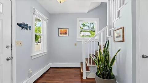 Entry Way - 344 Point Ave, Warwick, RI 02889 photo 4 of 4