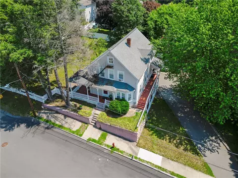 507 Summer St, Woonsocket, RI 02895 photo 5