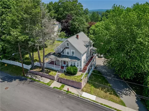 507 Summer St, Woonsocket, RI 02895 photo 8