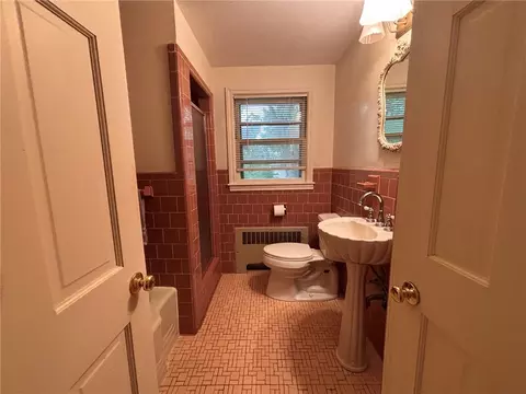 Bath - 66 Bokar St, Warwick, RI 02886 photo 1 of 2