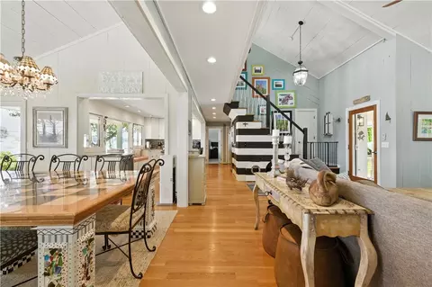 Entry Way - 60 Avondale Rd, Westerly, RI 02891 photo 1 of 2