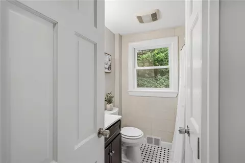 Bath - 53 Benoit St, Coventry, RI 02816 photo 1 of 2