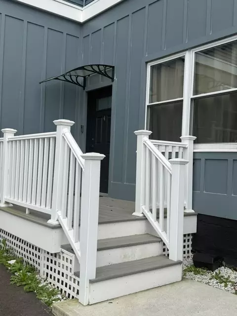 124 Chestnut St, Central Falls, RI 02863
