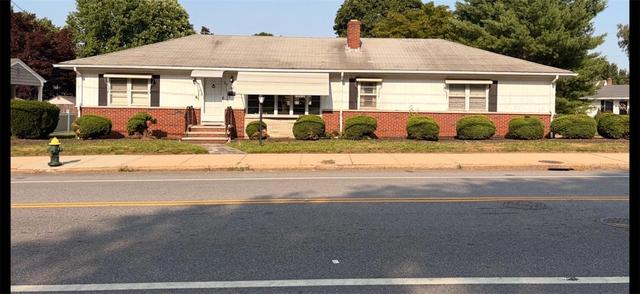 565 Mount Pleasant Ave, Providence, RI 02908