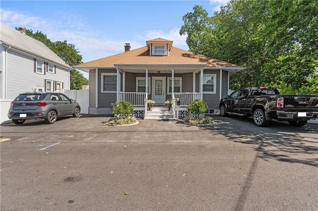 30 Ide Ave, East Providence, RI 02914