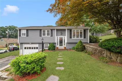 24 Morton Ave, Johnston, RI 02919