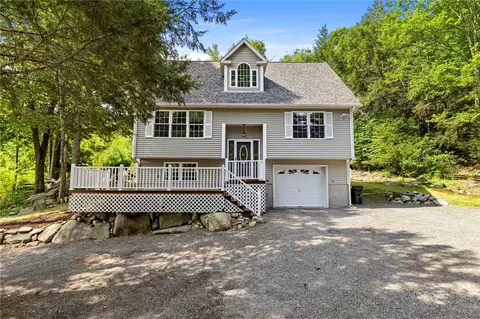 1524 Round Top Rd, Burrillville, RI 02830