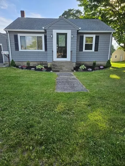 120 Howard Ave, Pascoag, RI 02859