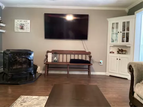 Living - 6786 Flat River Rd, Coventry, RI 02827 photo 3 of 4