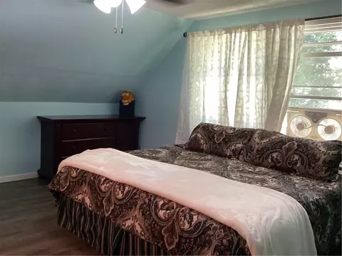 Bedroom - 6786 Flat River Rd, Coventry, RI 02827 photo 2 of 3
