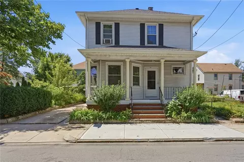 110 Mount Pleasant Ave, Providence, RI 02906