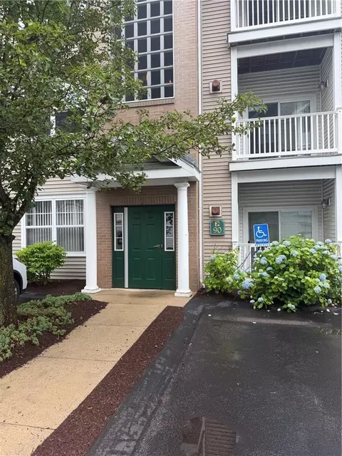 90 Mill St #201, Woonsocket, RI 02895 photo 1