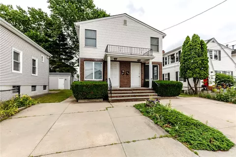 53 Hazael St, Providence, RI 02908