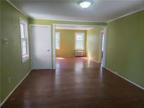 Living - 11 Maple Ave, Westerly, RI 02891 photo 3 of 4
