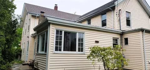 Exterior - 11 Maple Ave, Westerly, RI 02891 photo 4 of 5