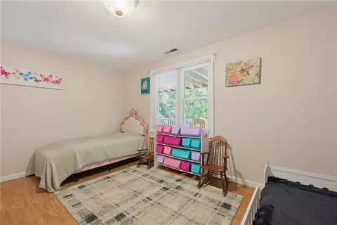 Bedroom - 3399 Post Rd, Warwick, RI 02886 photo 6 of 7