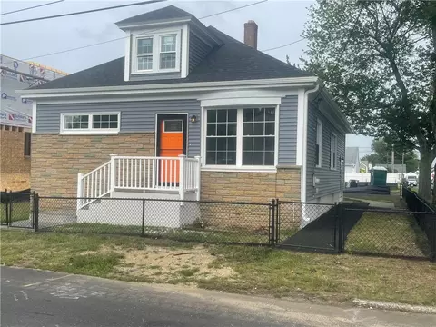 51 Rosella Ave, Pawtucket, RI 02861