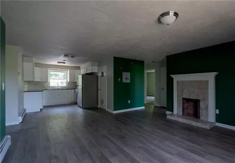 Living - 283 Privilege St #6, Woonsocket, RI 02895 photo 3 of 5