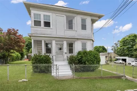 87 Lyman Ave, North Providence, RI 02911