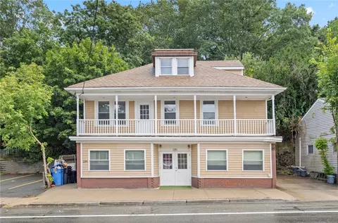 1251 Mendon Rd, Cumberland, RI 02864