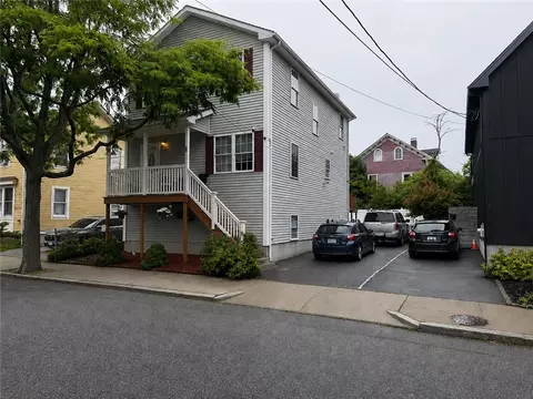 29 Grant St, Providence, RI 02909