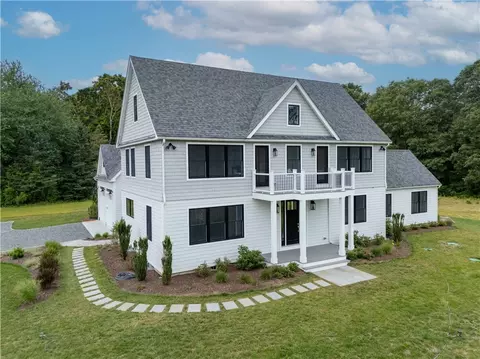 416 Bridgetown Rd, South Kingstown, RI 02879