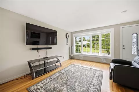 Living - 270 Douglas Rd, Warwick, RI 02886 photo 1 of 3