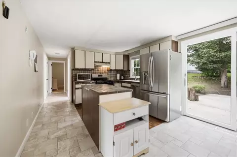Kitchen - 270 Douglas Rd, Warwick, RI 02886 photo 1 of 2