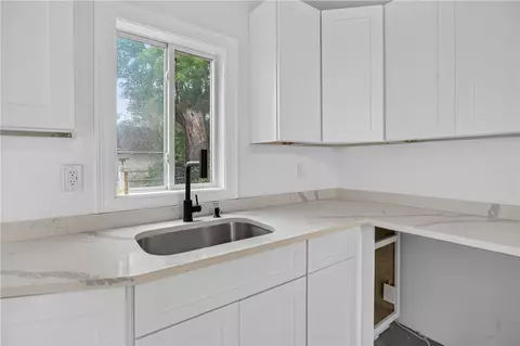 Other - 68 Uncas St, Warwick, RI 02889 photo 2 of 8