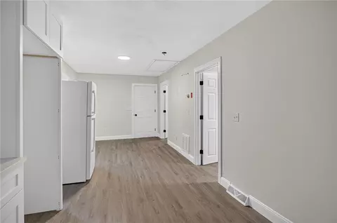 Entry Way - 68 Uncas St, Warwick, RI 02889 photo 9 of 14