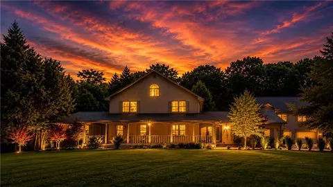 145 Beechwood Dr, Cranston, RI 02921