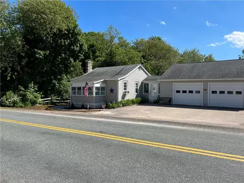 285 Gooseberry Rd, South Kingstown, RI 02879