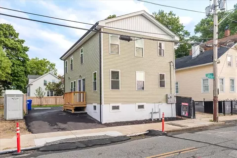 28 Potters Ave, Providence, RI 02905