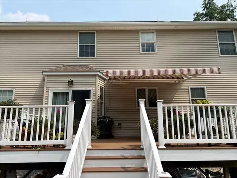 Exterior - 35 E Lantern Rd, Smithfield, RI 02917 photo 8 of 9